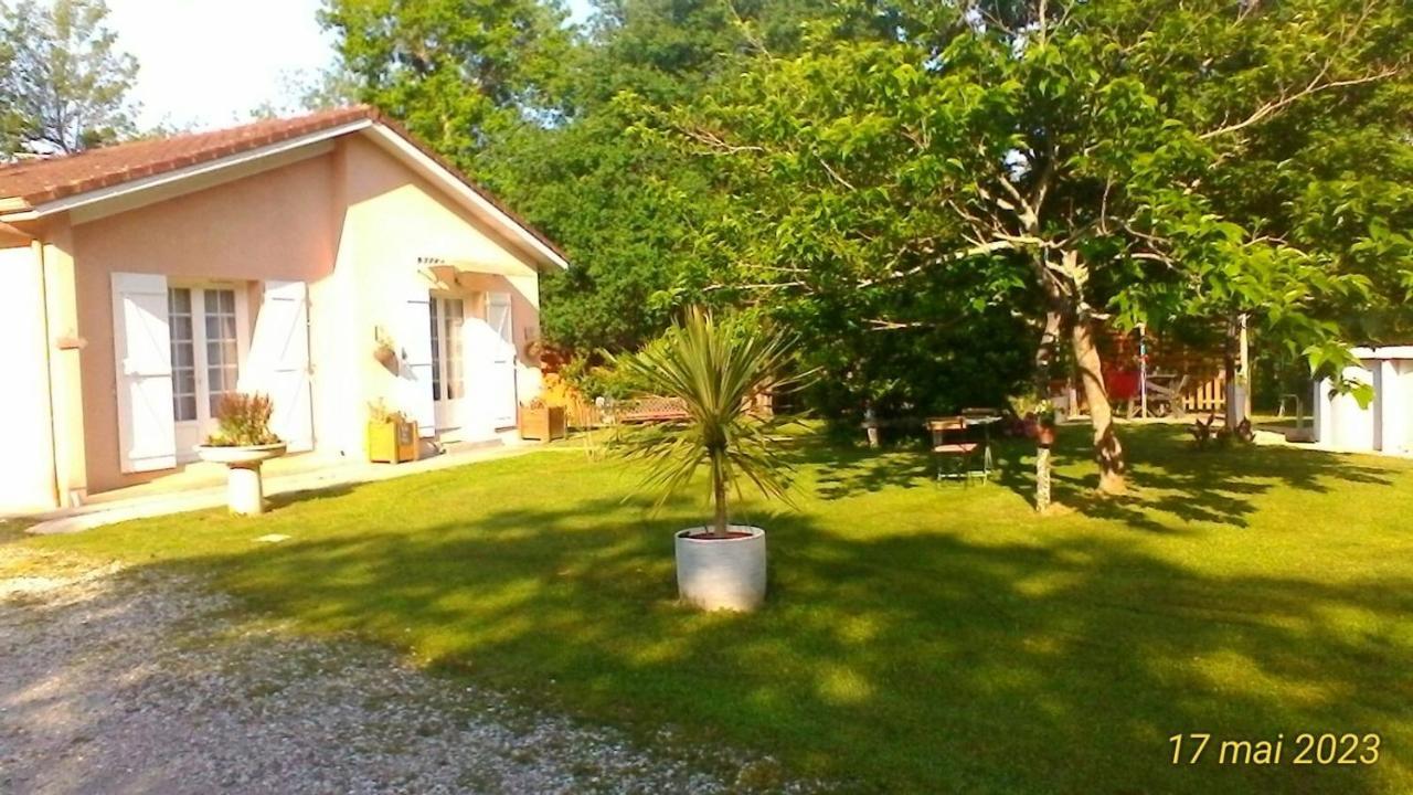 Le Clos des Palombes Saint-Pierre-du-Mont  Exterior foto